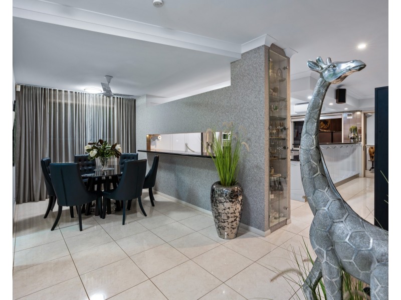 35 Chirio Drive, Redlynch QLD 4870