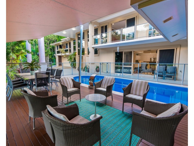 35 Chirio Drive, Redlynch QLD 4870