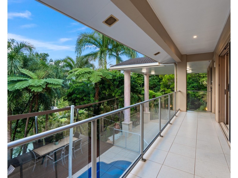 35 Chirio Drive, Redlynch QLD 4870