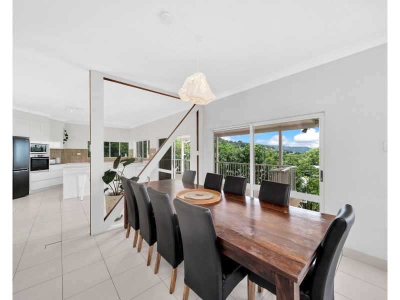 5 Marcus Close, Mooroobool QLD 4870