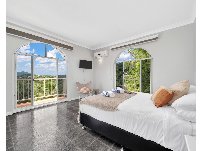 5 Marcus Close, Mooroobool QLD 4870