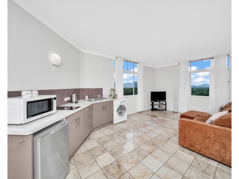 5 Marcus Close, Mooroobool QLD 4870