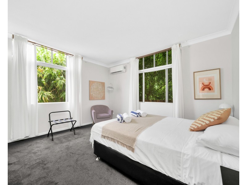 5 Marcus Close, Mooroobool QLD 4870