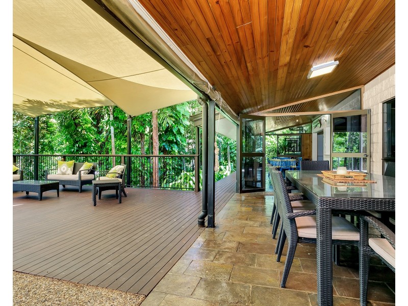 300 Toogood Road, Bayview Heights QLD 4868