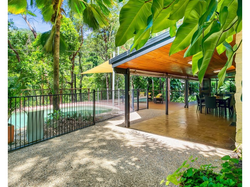 300 Toogood Road, Bayview Heights QLD 4868