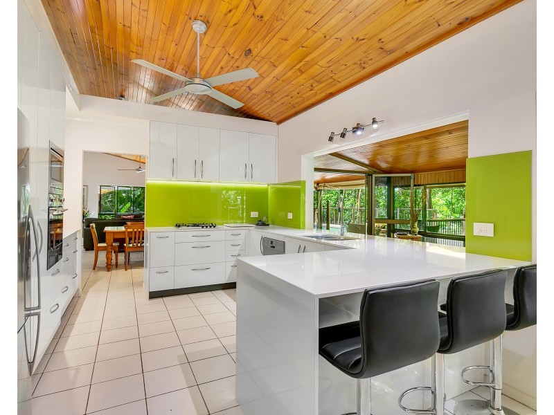300 Toogood Road, Bayview Heights QLD 4868