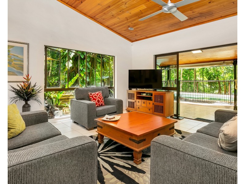 300 Toogood Road, Bayview Heights QLD 4868