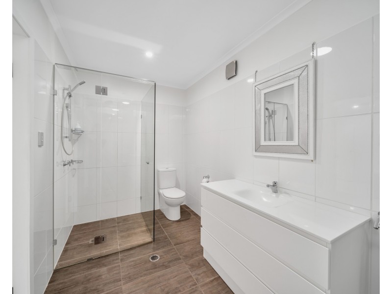 10 Grace Close, Whitfield QLD 4870