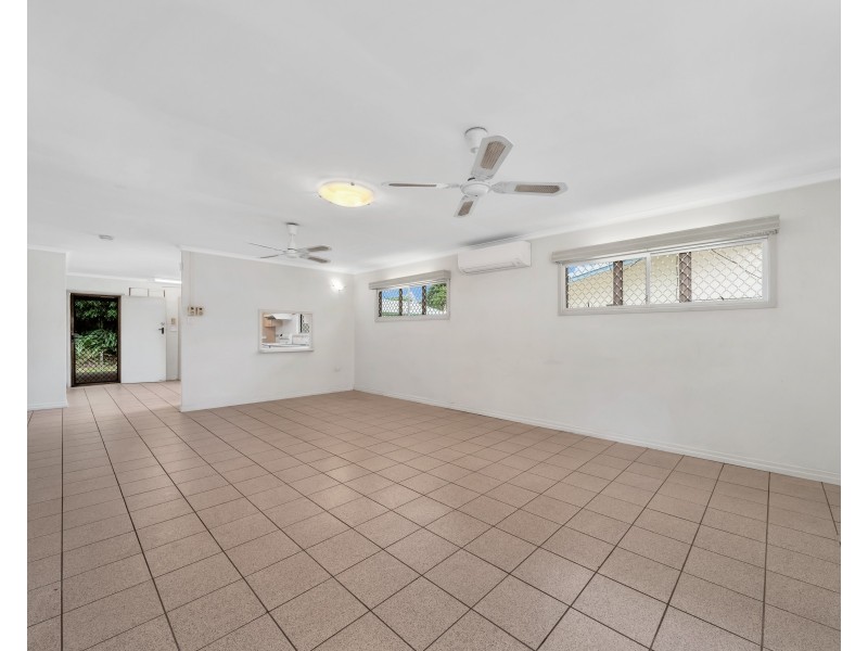 130 Toogood Road, Bayview Heights QLD 4868