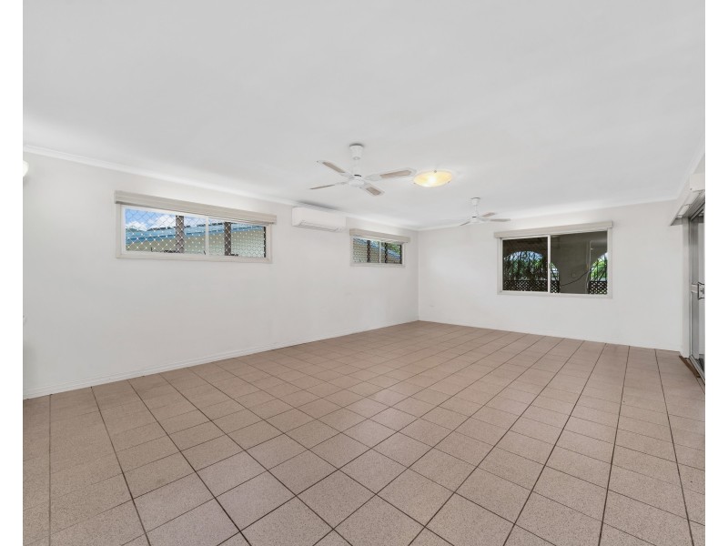 130 Toogood Road, Bayview Heights QLD 4868