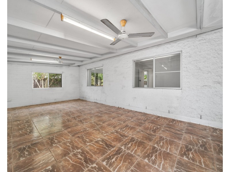 130 Toogood Road, Bayview Heights QLD 4868