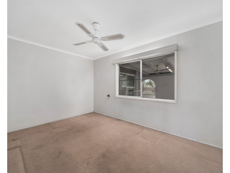 130 Toogood Road, Bayview Heights QLD 4868