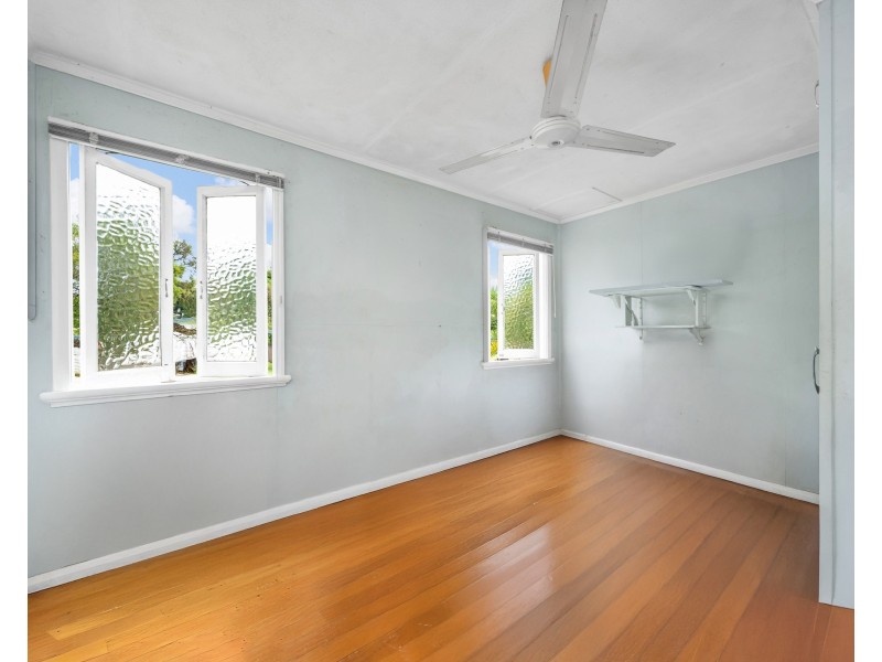 10 Carmen Street, Earlville QLD 4870
