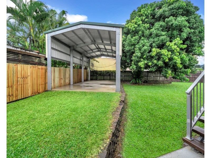 56 Moody Street, Manoora QLD 4870