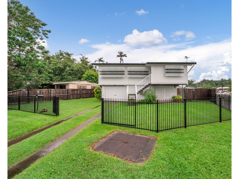 56 Moody Street, Manoora QLD 4870