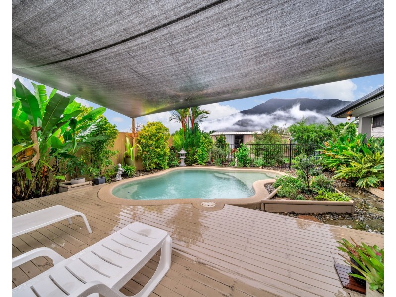 4 Mauro Close, Bentley Park QLD 4869