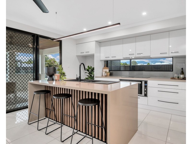 16 Leighton Crescent, Gordonvale QLD 4865