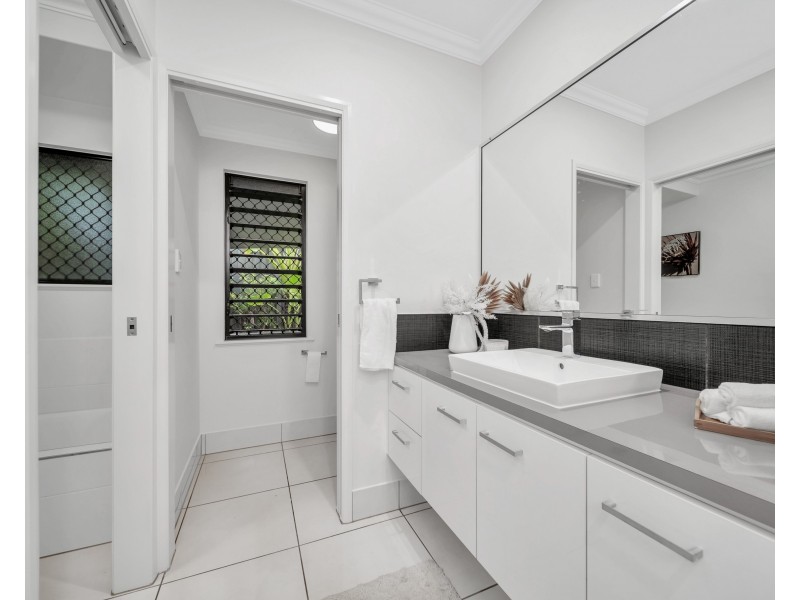 16 Leighton Crescent, Gordonvale QLD 4865