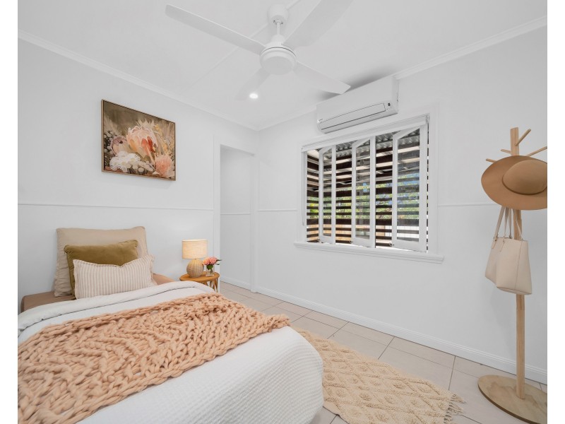 2 Vandeleur Street, Earlville QLD 4870