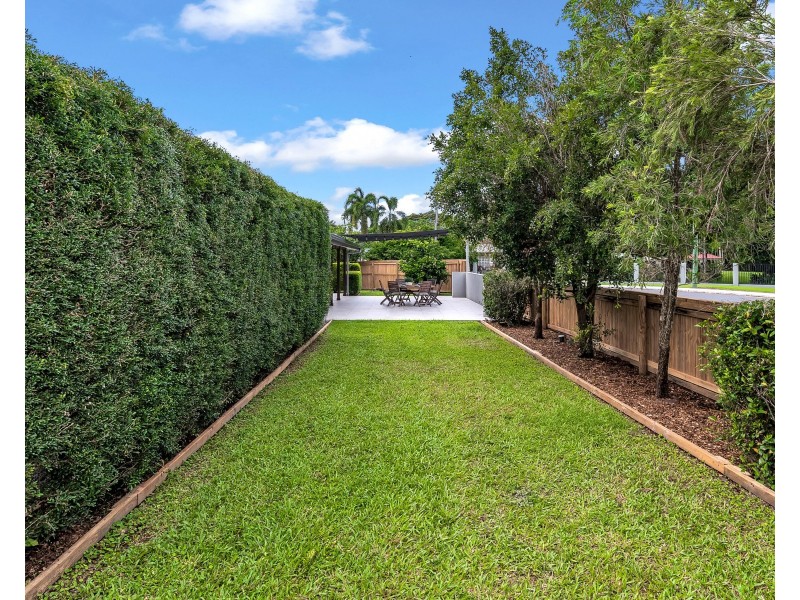 2 Vandeleur Street, Earlville QLD 4870