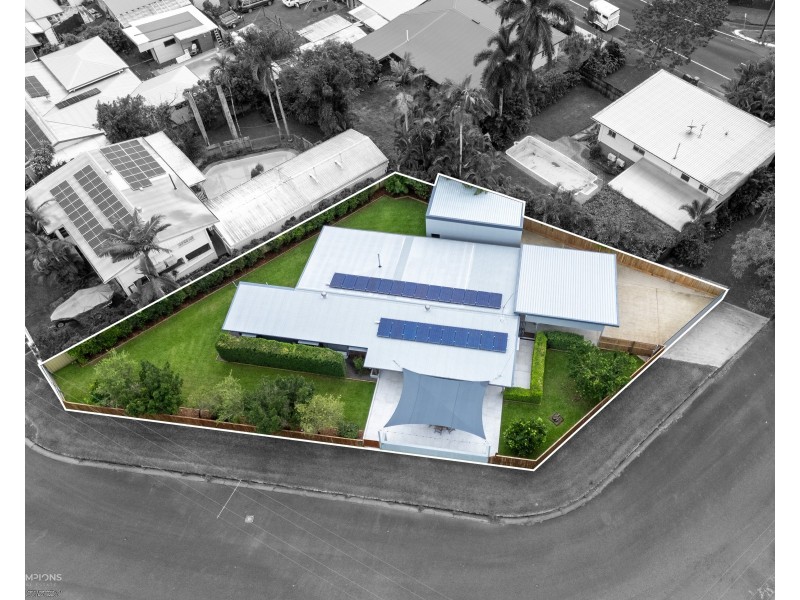 2 Vandeleur Street, Earlville QLD 4870