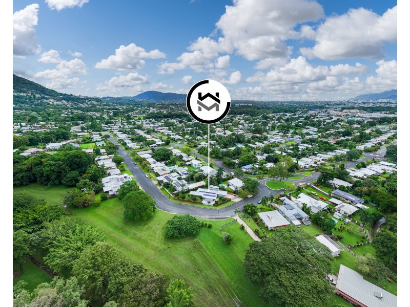 2 Vandeleur Street, Earlville QLD 4870