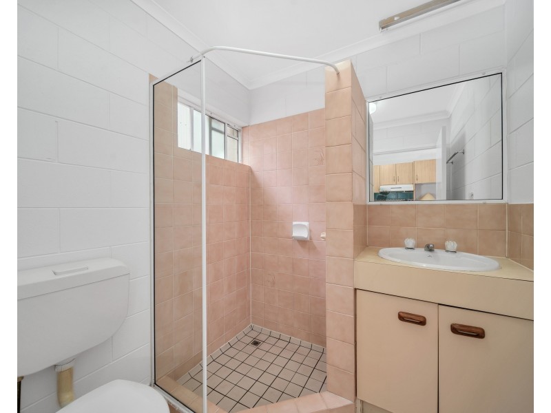 27/1-21 Anderson Road, Woree QLD 4868