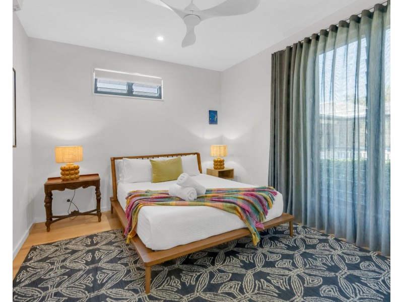 11 Diamond Close, Stratford QLD 4870