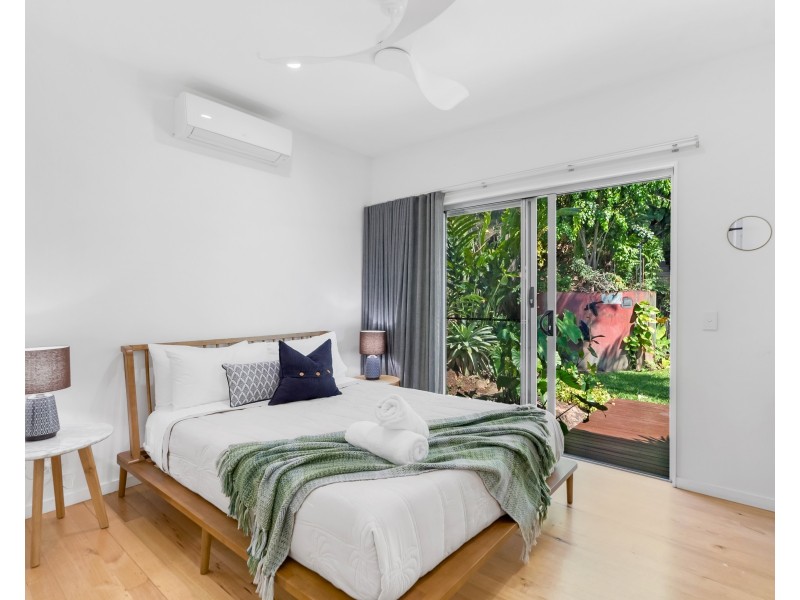 11 Diamond Close, Stratford QLD 4870