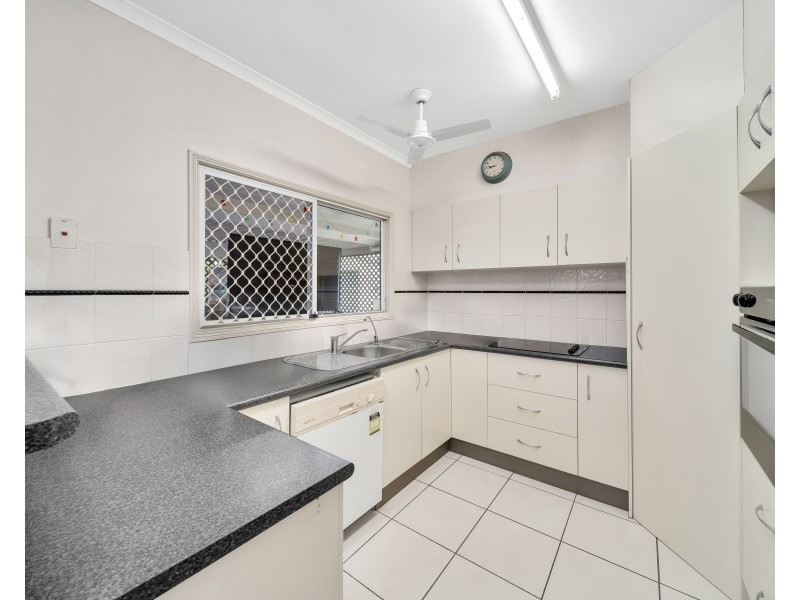 10 Lizard Street, Mount Sheridan QLD 4868