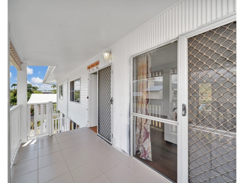 20 Grogan Street, Westcourt QLD 4870