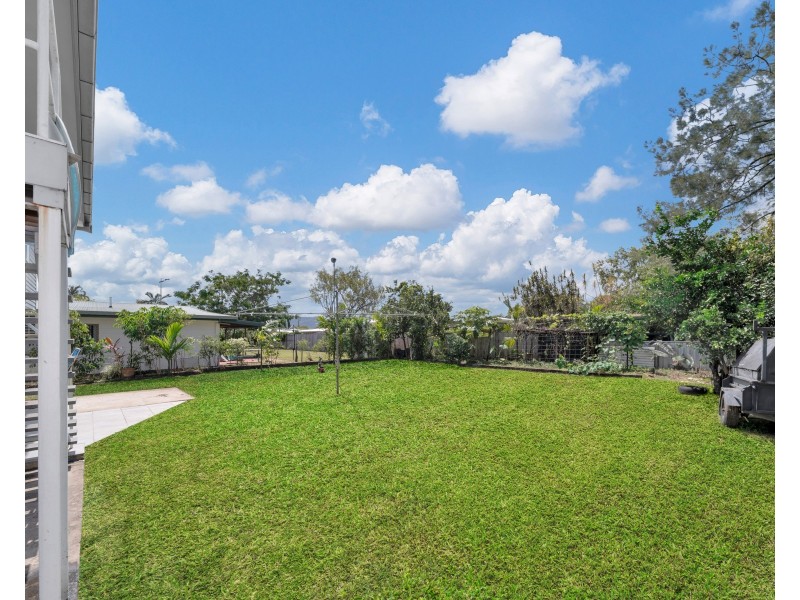 20 Grogan Street, Westcourt QLD 4870