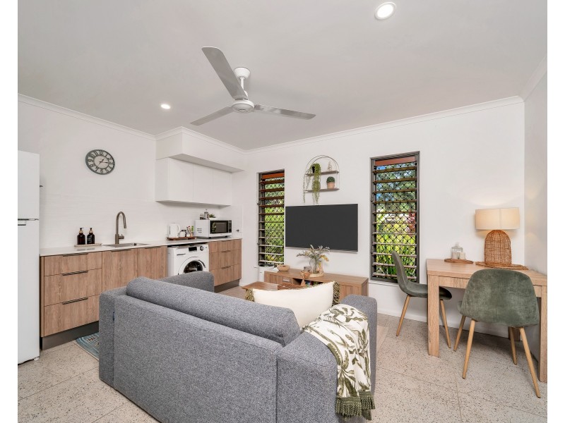 9 Douglas Track Road, Kamerunga QLD 4870