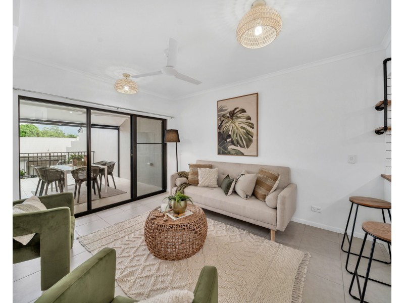 406/11-15 Charlekata Close, Freshwater QLD 4870