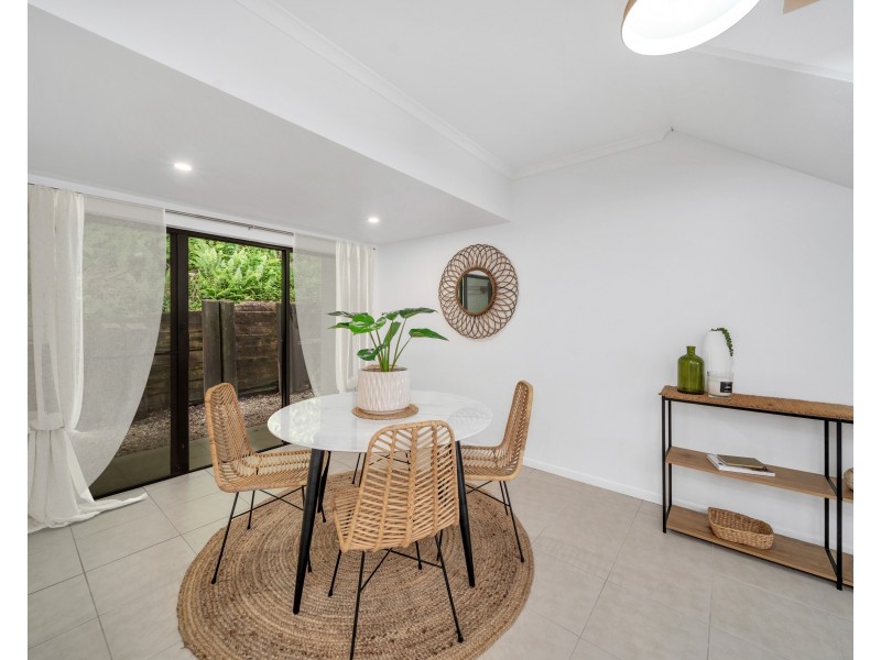 406/11-15 Charlekata Close, Freshwater QLD 4870