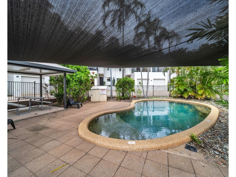 406/11-15 Charlekata Close, Freshwater QLD 4870