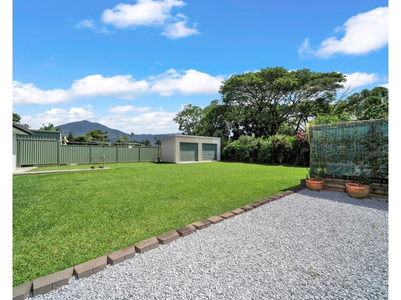 69 McLaughlin Road, Bentley Park QLD 4869