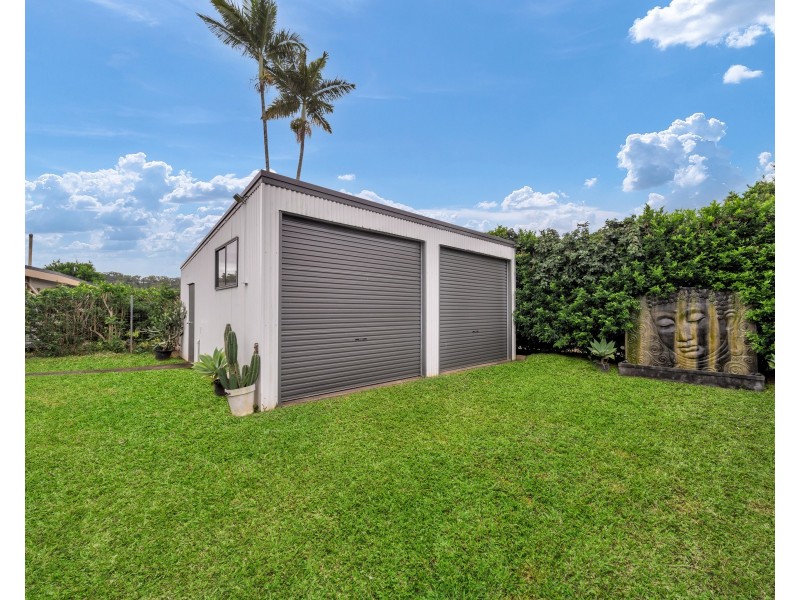23 Agate Street, Bayview Heights QLD 4868