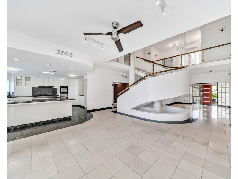 58 Koppen Terrace, Mooroobool QLD 4870