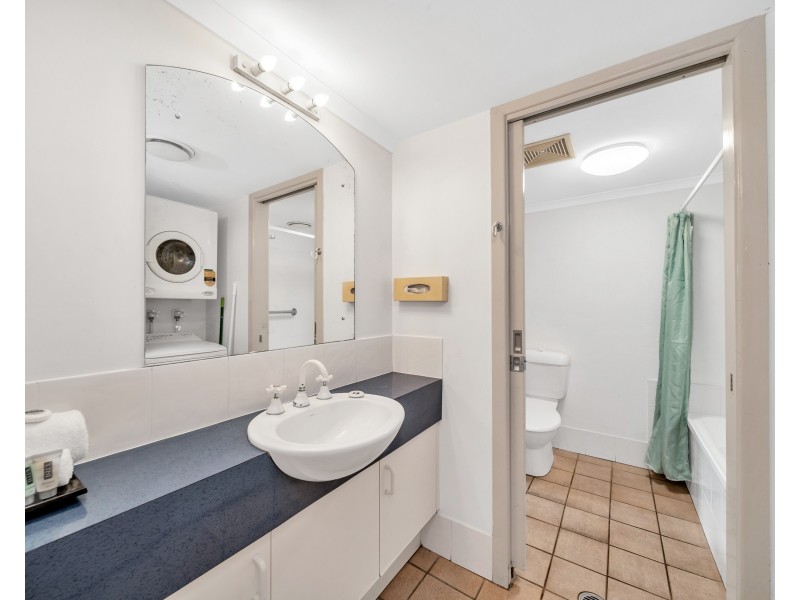 15/670-678 Bruce Highway, Woree QLD 4868