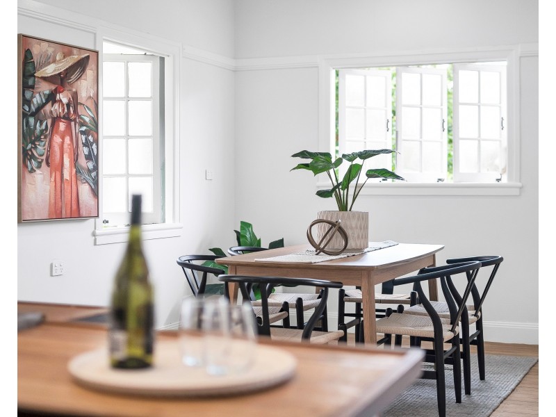 144 Greenslopes Street, Edge Hill QLD 4870