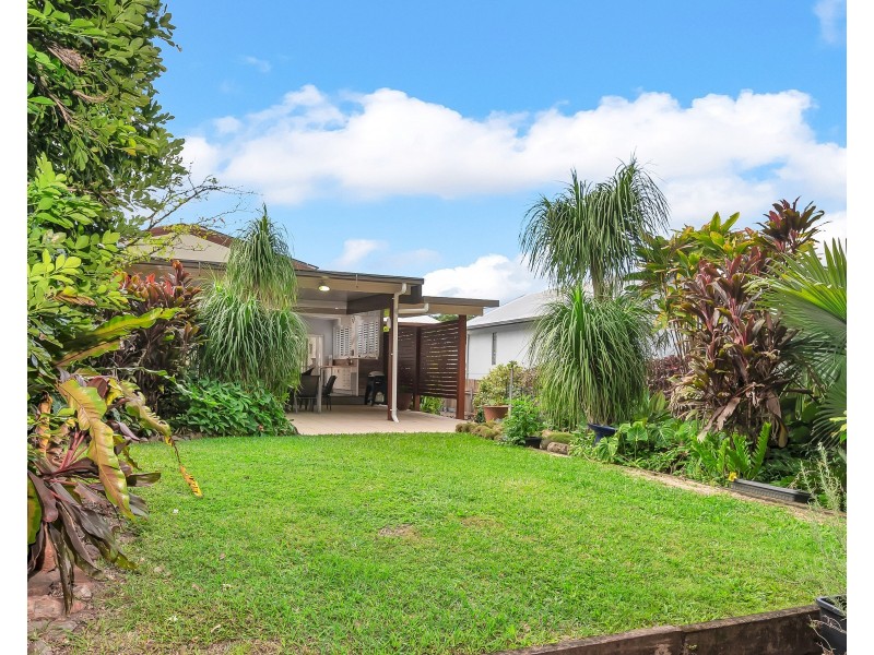 21 Flindersia Street, Redlynch QLD 4870