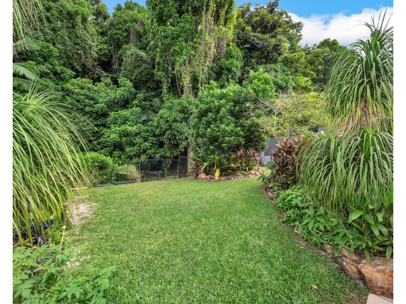21 Flindersia Street, Redlynch QLD 4870
