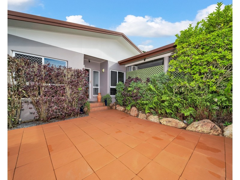 21 Flindersia Street, Redlynch QLD 4870