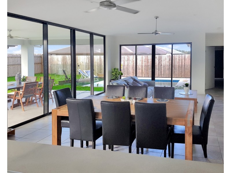 Smithfield QLD 4878