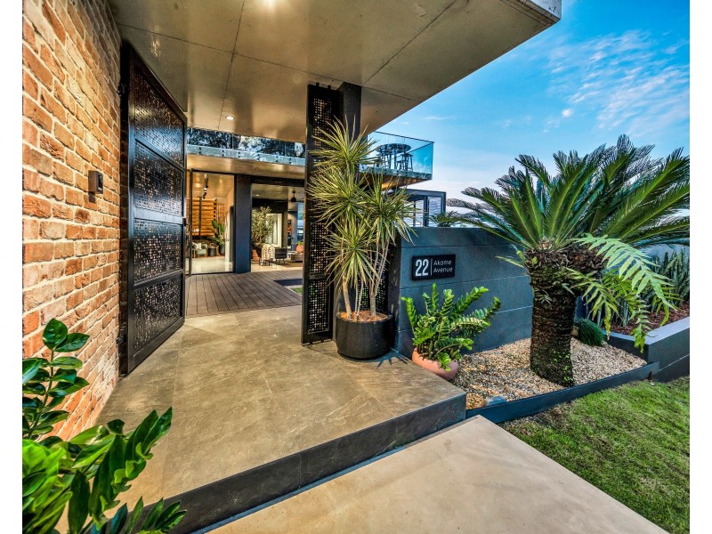 22 Akame Avenue, Caravonica QLD 4878
