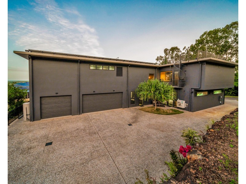 22 Akame Avenue, Caravonica QLD 4878