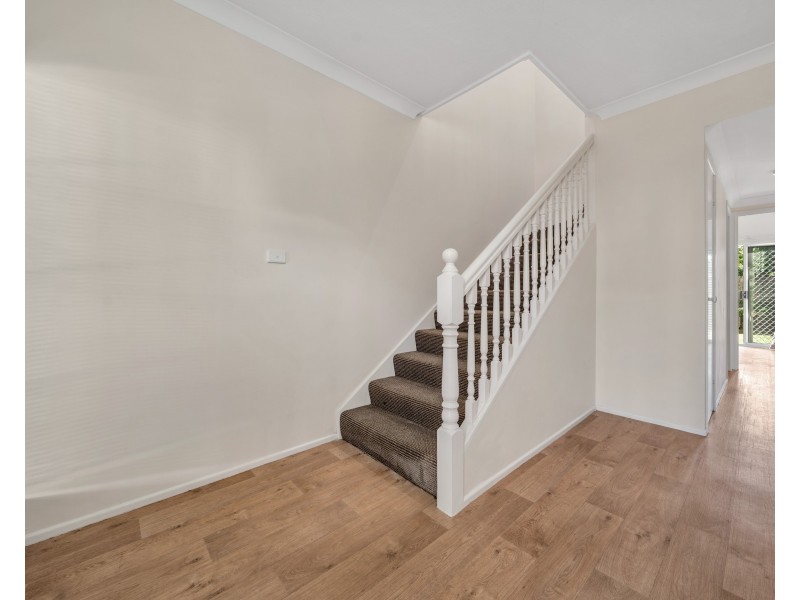 16/9-11 Behan Street, Manunda QLD 4870