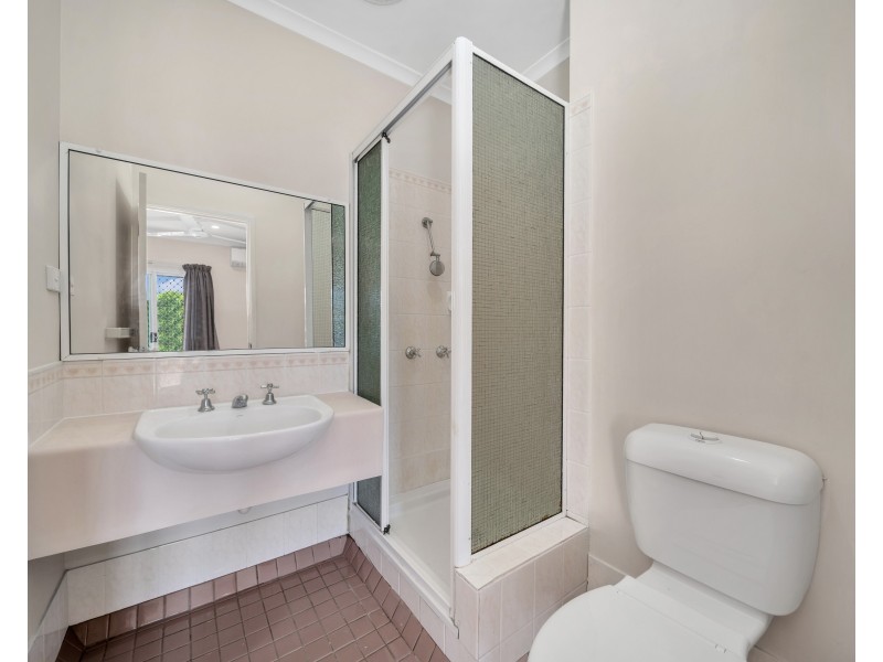 16/9-11 Behan Street, Manunda QLD 4870