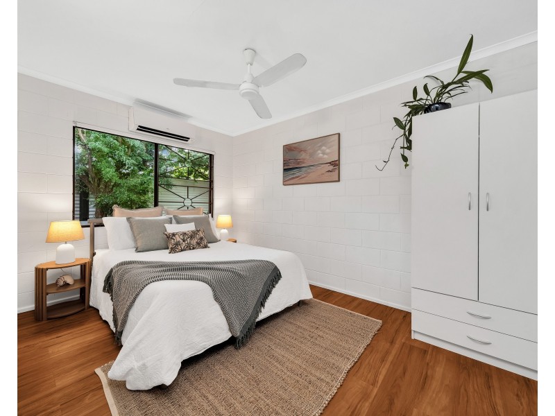 14 Stirling Street, Whitfield QLD 4870